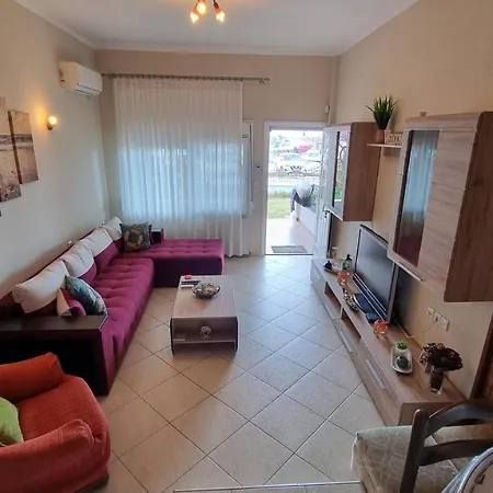 Maisonette 80 Sm In Nikitis Port *