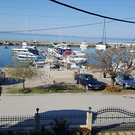 Maisonette 80 Sm In Nikitis Port Νικήτη